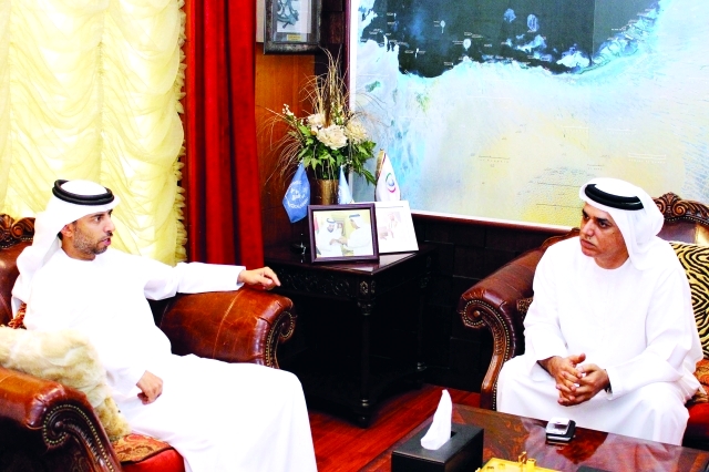 سهيل المزروعي: الإمارات تتبوأ مكانة دولية راسخة في علوم الاستمطار