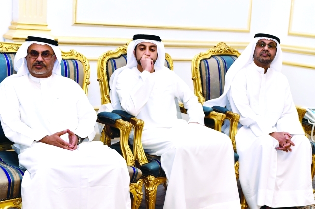 "■ خلال العزاء"