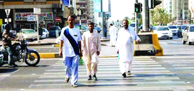 "إعطاء الأولوية لمرور المشاة يقلل حوادث الدهس | البيان"