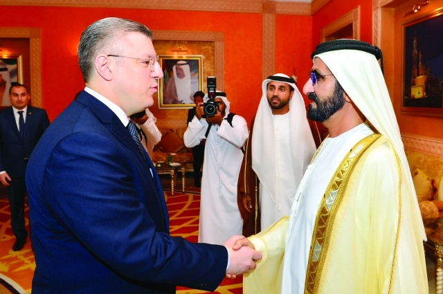 "■ سموه مرحباً برئيس وزراء جورجيا بحضور خليفة سليمان"