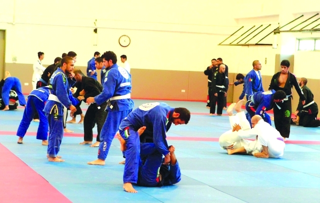 "■ جانب من تدريبات صغار الجوجيتسو | البيان"