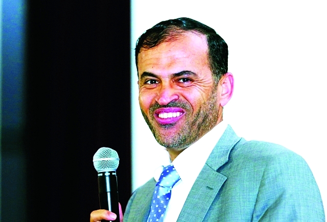 "Ⅶ زكريا العتال"