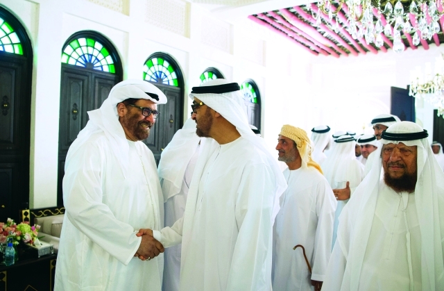 "■ سموه خلال زيارته سيف المزروعي"