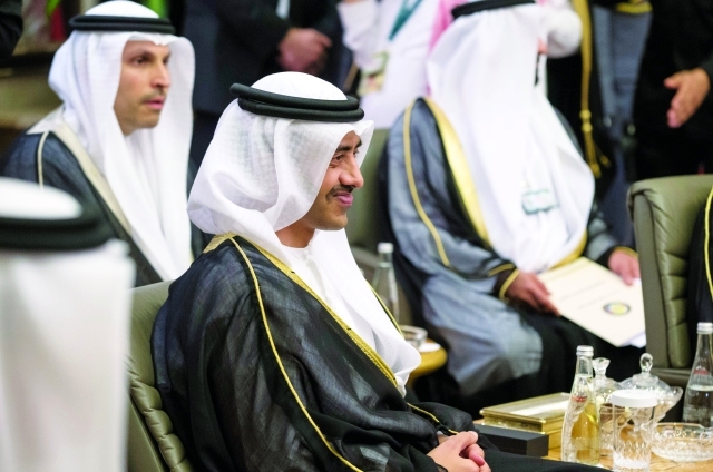 "■ عبد الله بن زايد خلال مشاركته في أعمال القمة في الرياض | وام"
