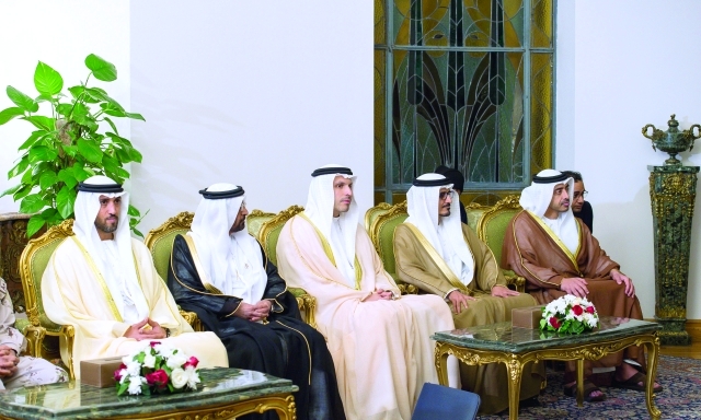 "■ عبدالله بن زايد وعلي الشامسي وخلدون المبارك ومحمد المزروعي ومحمد الظاهري"