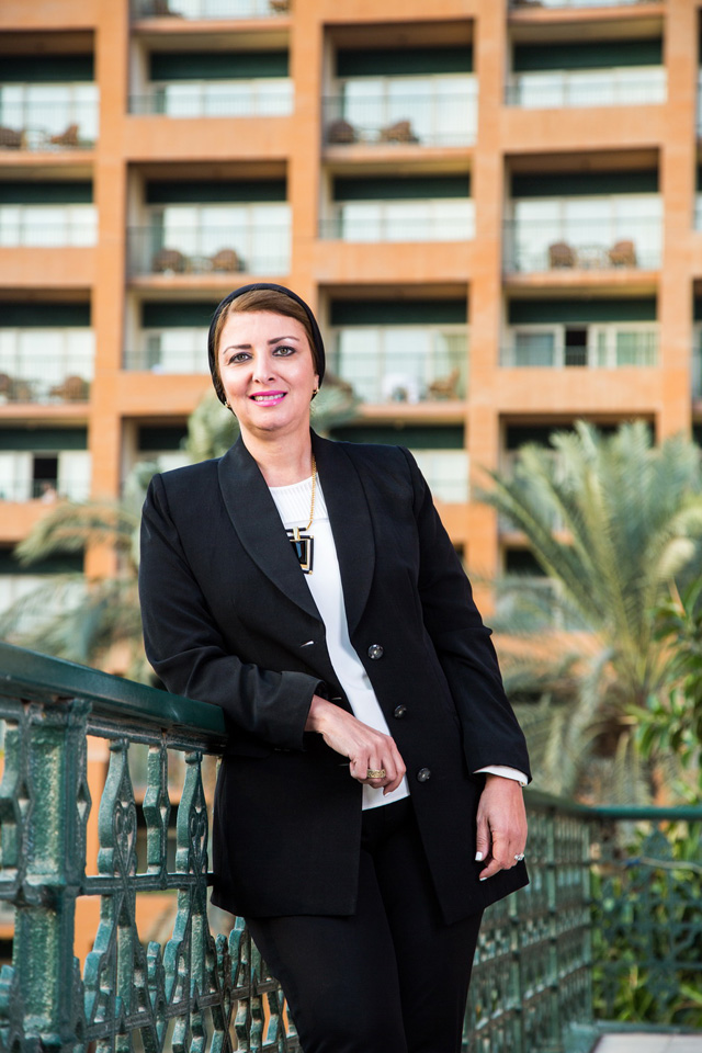 "غادة عبد الخالق"