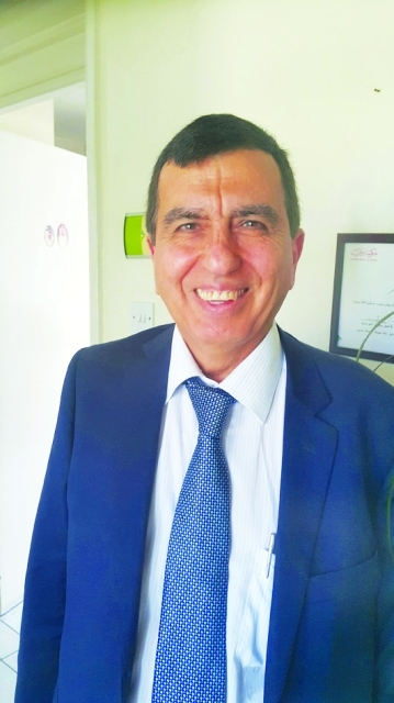 "محمود مرعشي: هناك تخصصات محكومة بالوظيفة فقط"