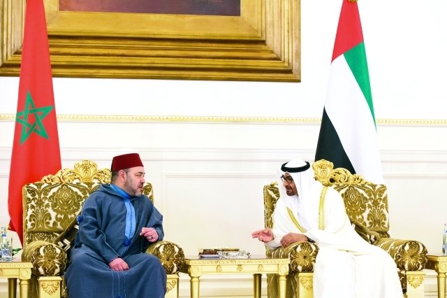 "محمد بن زايد في حديث مع محمد السادس"