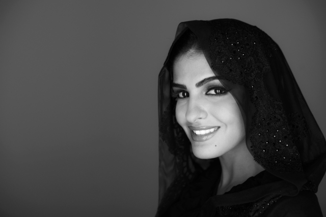 "■ أميرة الطويل"