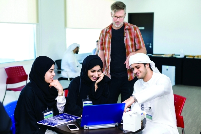 "Ⅶ تفاعل كبير خلال ورشة عمل «شبكتي» | البيان"