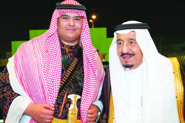 "Ⅶ .. و مع نجله راكان | واس"