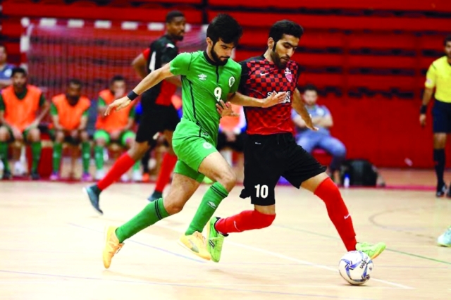 "■ الأهلي تفوق على الشباب ووصل إلى النهائي | البيان"