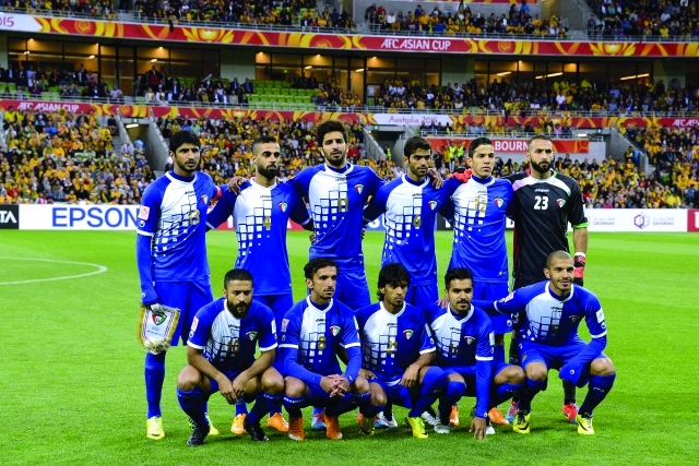 "■ قرار إيقاف الأزرق وراء التراجع | البيان"