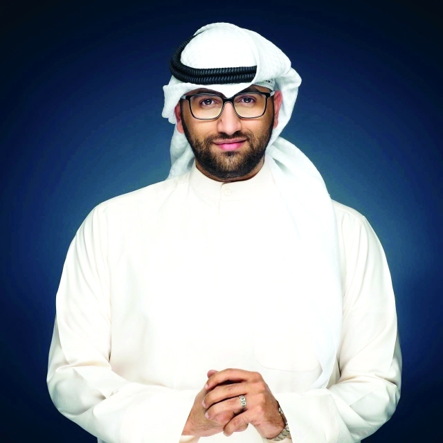 "■ علي نجم"