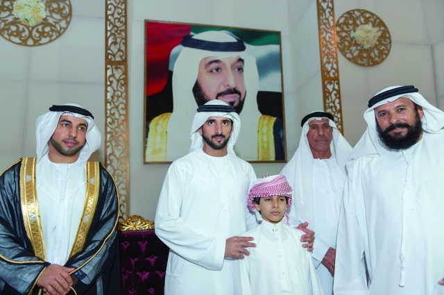 "■ حمدان بن محمد والعريس وذووه خلال الحفل"