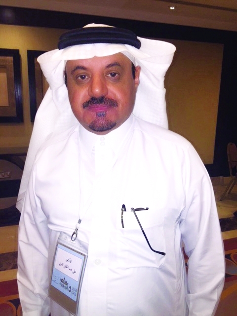 "■ علي القرني"