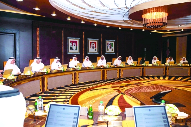 "■ محمد بن راشد مترئساً اجتماع مجلس الوزراء بحضور حمدان بن راشد وسيف ومنصور بن زايد ونهيان بن مبارك ولبنى القاسمي ومحمد القرقاوي وسلطان المنصوري وعبدالرحمن العويس وصقر غباش وسهيل المزروعي وعبدالله النعيمي"