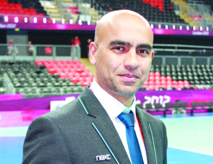 "■ عمر الزبير"
