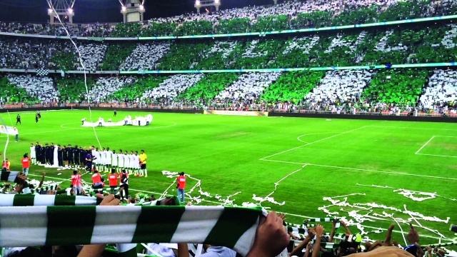 "■ جماهير الأهلي السعودي على موعد مع تتويج فريقها بطلاً للدوري | البيان"