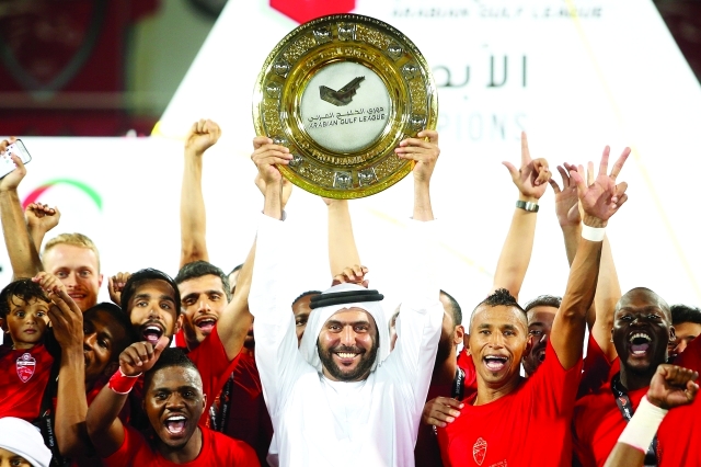 "■ جماهير الأهلي مدعوة للاحتفال بدرع الدوري | البيان"