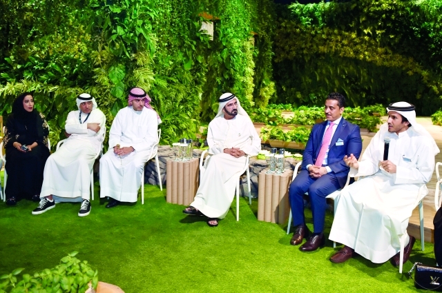 "وسموه مستمعاً إلى الإعلاميين خلال اللقاء"