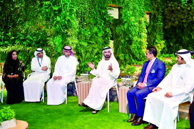"سموه متحدثاً خلال لقائه مجموعة من أبرز الوجوه على منصات التواصل الاجتماعي بحضور منى المري"