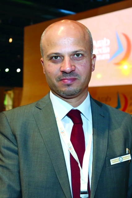 "طلعت علوي"