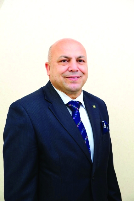 "■ عثمان البكري"