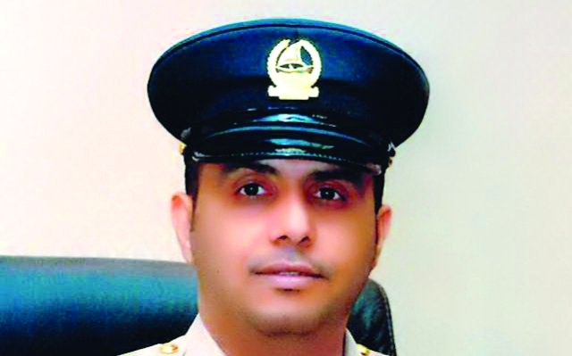 "محمد المر: برامج اختيارية للعمال بلغات عدة"
