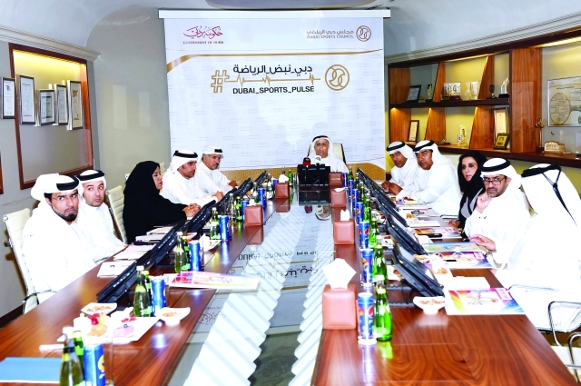 "■ مطر الطاير يترأس اجتماع مجلس دبي | البيان"