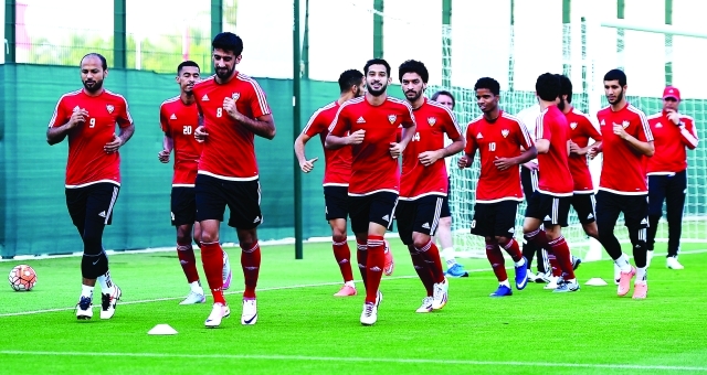 "■ المنتخب يبدأ تدريباته في مقر الاتحاد بدبي | البيان"