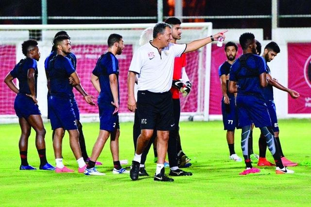 "■ جانب من تدريبات الجزيرة استعداداً لنهائي الكأس | البيان"