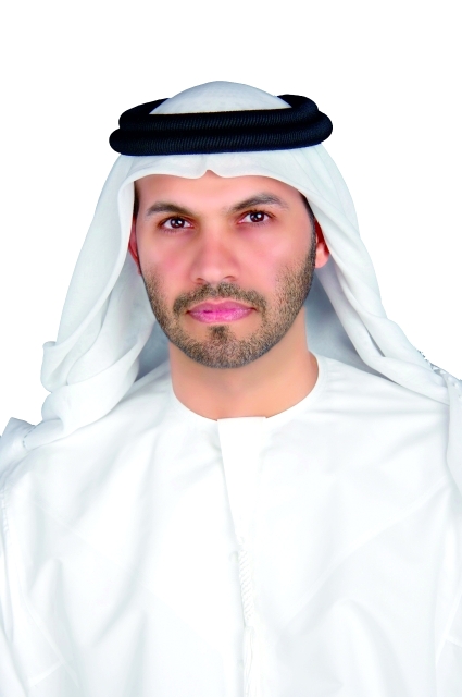 "عتيق خميس المزروعي مدير عام بلدية المنطقة الغربية بالإنابة"