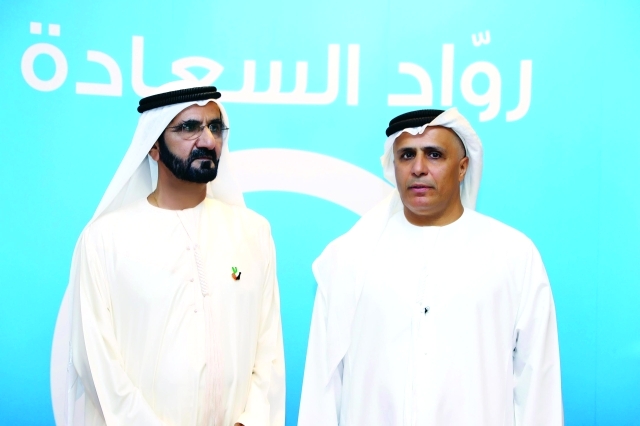 "ويكرم مطر الطاير عن هيئة الطرق والمواصلات"