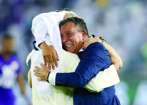 "■ تين كات ودموع الفرح | البيان"