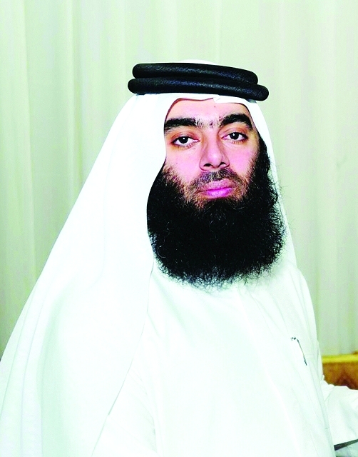 "عبدالله الكمالي"
