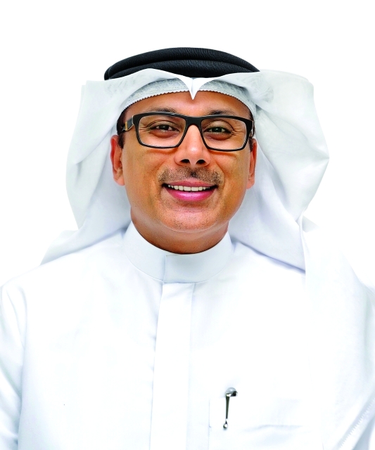 "د.عبد اللطيف الشامسي"