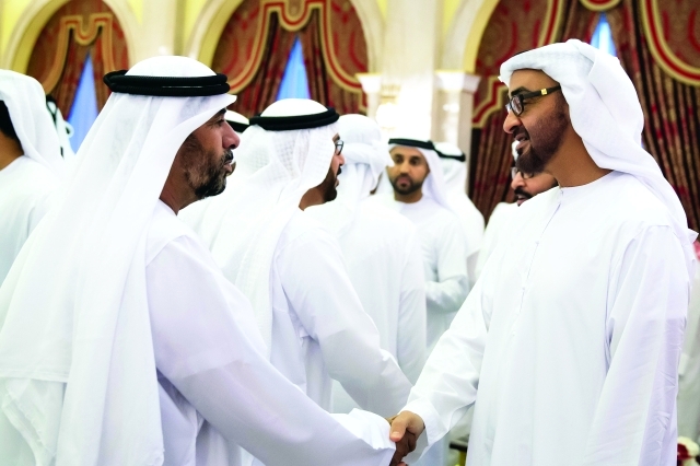 "■ محمد بن زايد لدى تلقيه التهاني من المواطنين"