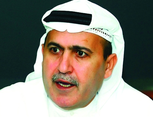 "■ يوسف الملا"