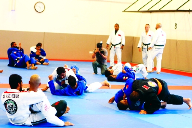 "■ تدريبات رجال الجوجيتسو تساعد على جاهزيتهم للبطولات | البيان"