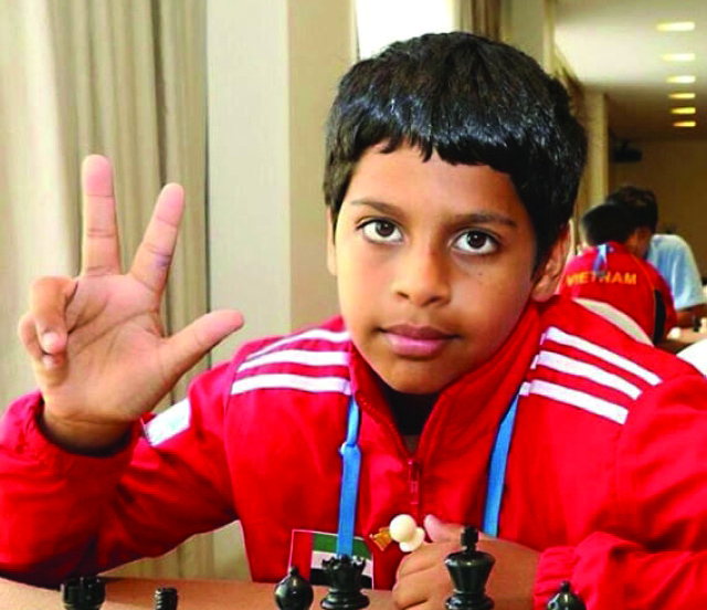 "■ السدراني يشير بعلامة النصر | البيان"