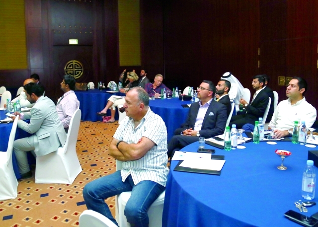 "■ خلال إحدى الجلسات | البيان"
