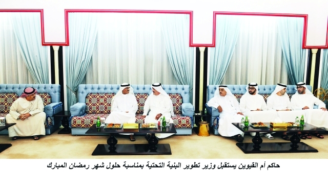 "سعود المعلا بحضور راشد بن سعود يتلقى تهاني عبد الله بلحيف النعيمي"