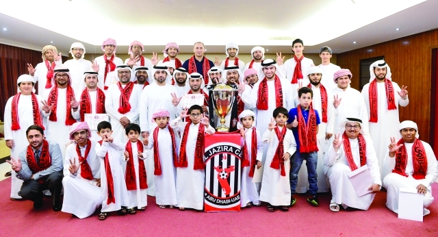 "تكريم المتطوعين"