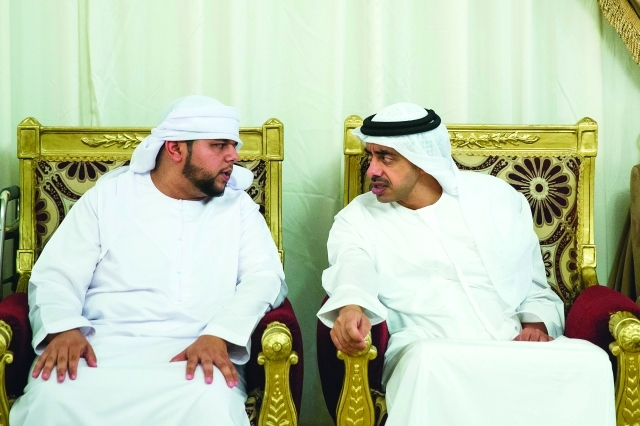 "■ وسموه خلال العزاء في الشهيد الزيودي"