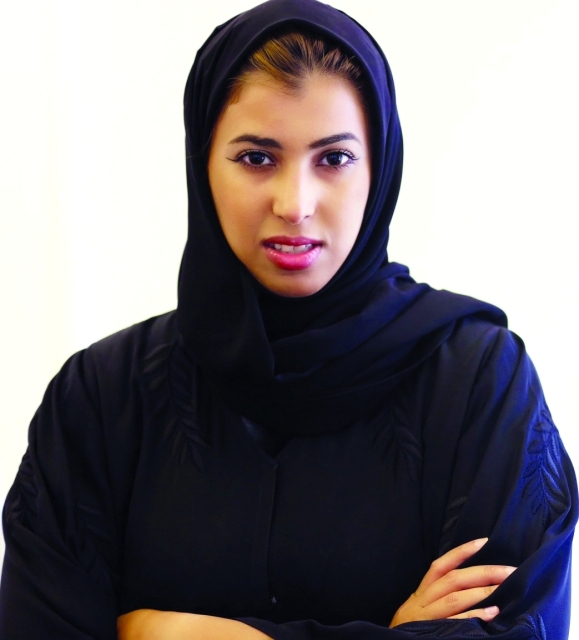 "■ عائشة حارب"
