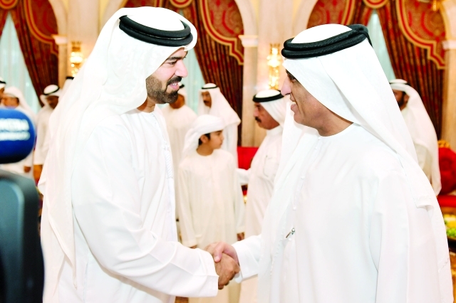 "■ سعود بن صقر يتقبل تهاني محمد القرقاوي"