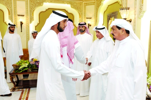 "■ حميد النعيمي يستقبل المهنئين برمضان | وام"