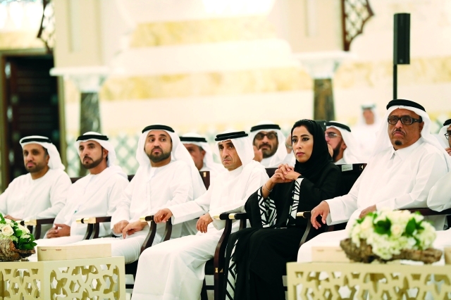"سعيد بن مكتوم وضاحي خلفان وخليفة سليمان ومنى المري وسلطان السبوسي وعبد الله المنصوري"