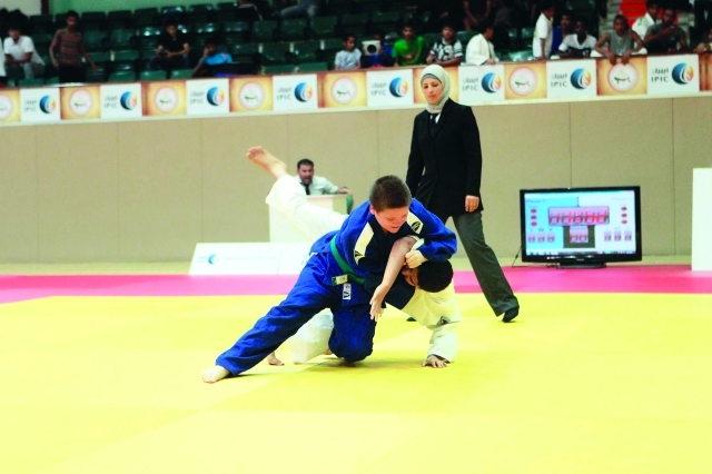 "■ تحديات صعبة في انتظار جودو الإمارات | البيان"